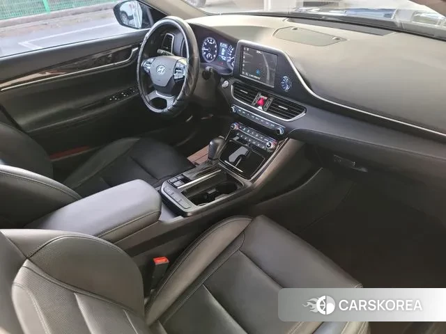 Hyundai Grandeur IG id 3469562 из Кореи 17