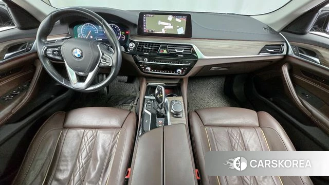 BMW 5 Series (G30) id 3886070 из Кореи 17