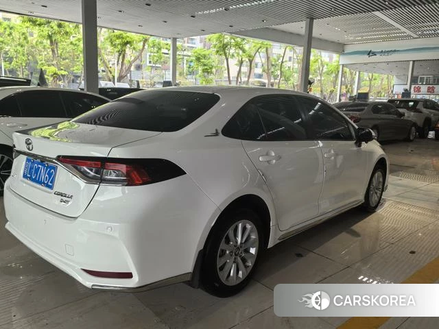 Toyota Corolla id 4307239 из Китая 7
