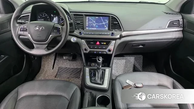 Hyundai Avante AD id 3469881 из Кореи 17