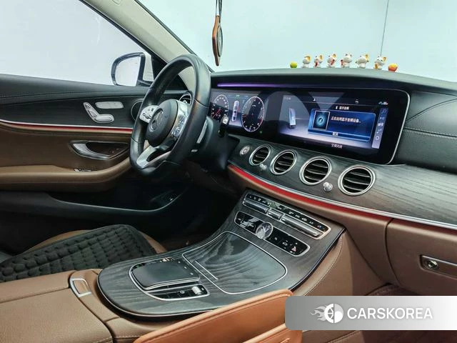Mercedes-Benz E-class id 3889874 из Китая 17
