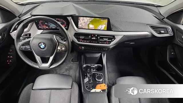 BMW 1 Series (F40) id 3530308 из Кореи 17