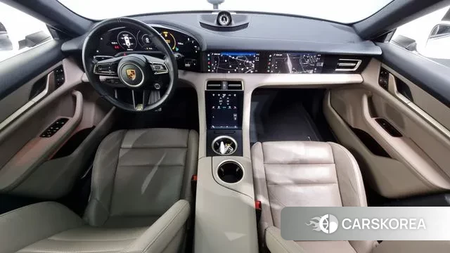 Porsche Taycan id 3349833 из Кореи 17