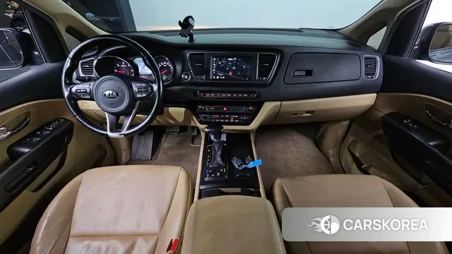 Kia All New Carnival id 3536402 из Кореи 17