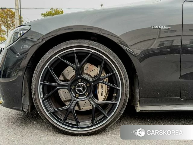 Mercedes-Benz E-class AMG id 4314867 из Китая 23