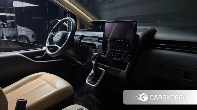 Hyundai Staria id 3866002 из Кореи 7