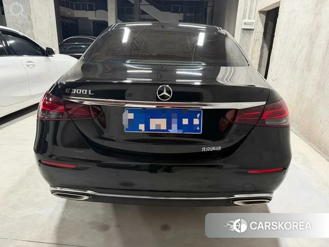 Mercedes-Benz E-class id 4275366 из Китая 7