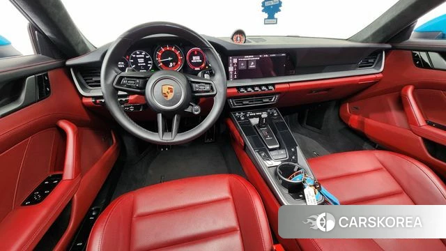 Porsche 911(992) id 4196467 из Кореи 17