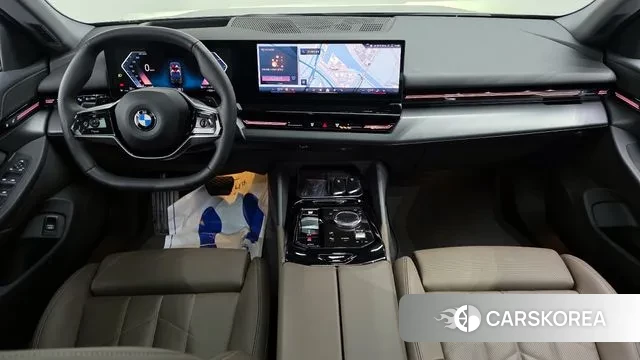 BMW 5 Series (G60) id 3341692 из Кореи 17