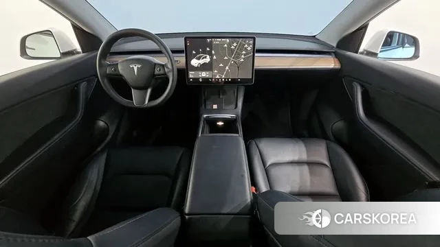 Tesla Model Y id 3592226 из Кореи 17