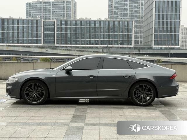 Audi A7 id 4273099 из Китая 17