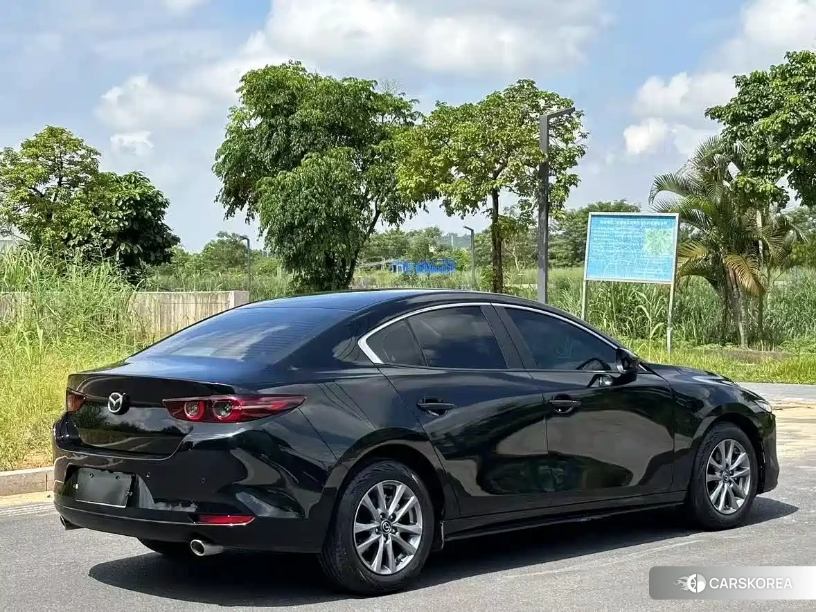 Mazda 3 id 4512959 из Китая 19