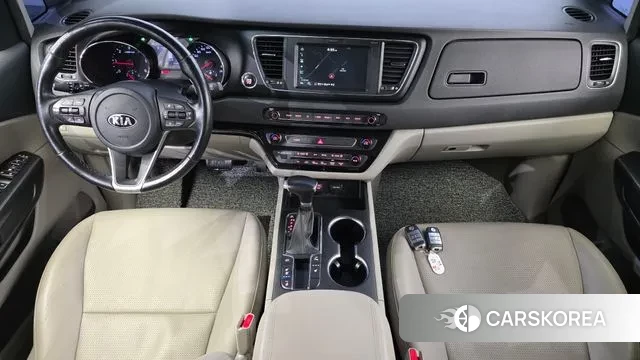 Kia The New Carnival id 3582993 из Кореи 17