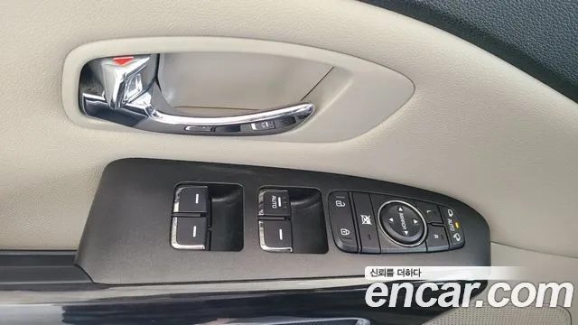 Kia The New Carnival id 2907733 из Кореи 16