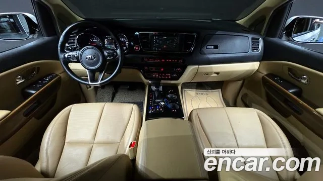 Kia All New Carnival id 2892249 из Кореи 17