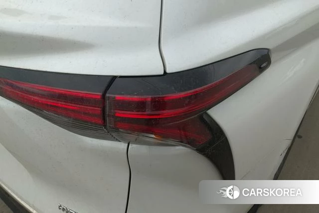 Toyota Saina id 4335850 из Китая 14
