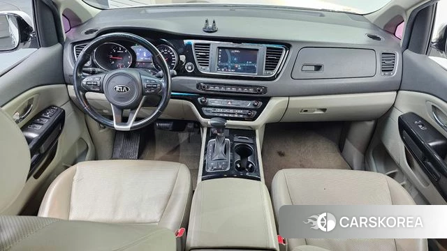 Kia All New Carnival id 4508744 из Кореи 17