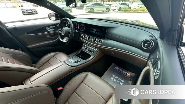 Mercedes-Benz E-class id 4220872 из Китая 18