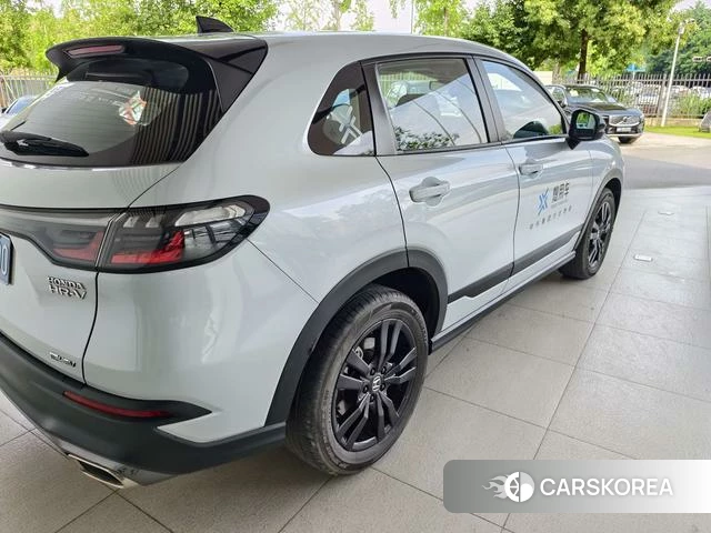 Honda HR-V id 4300140 из Китая 13