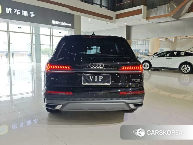 Audi Q7 id 4367477 из Китая 10