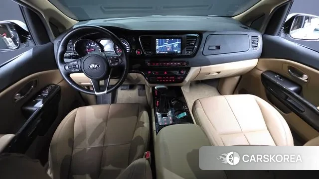 Kia The New Carnival id 3742552 из Кореи 17