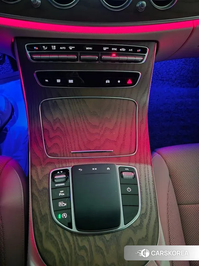 Mercedes-Benz E-Class W213 id 3477042 из Кореи 17