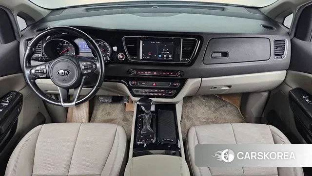 Kia All New Carnival id 3203921 из Кореи 17