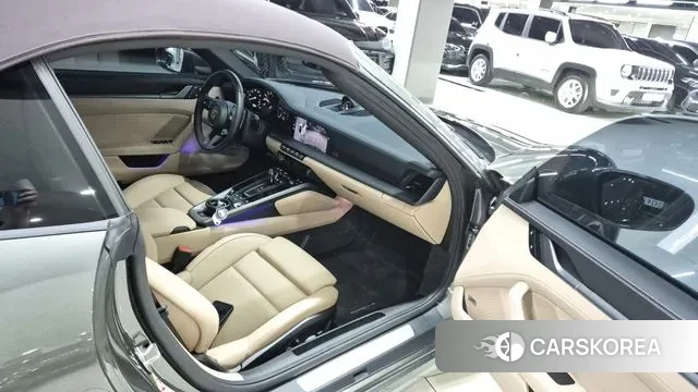 Porsche 911(992) id 3026678 из Кореи 15