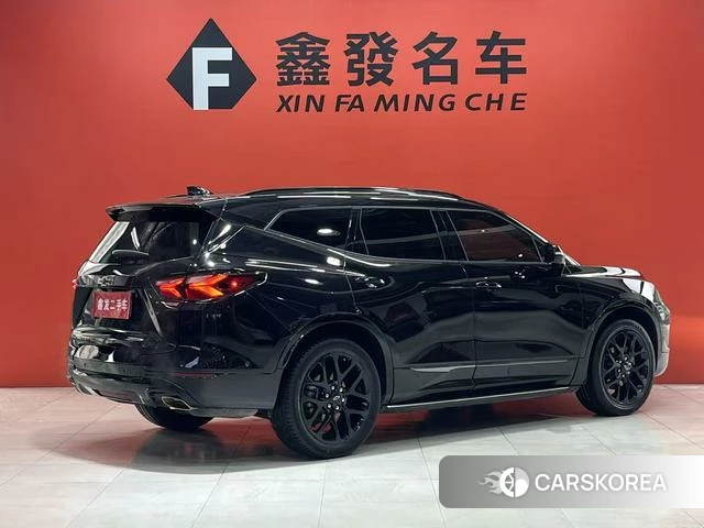 Chevrolet Trailblazer id 3857821 из Китая 7