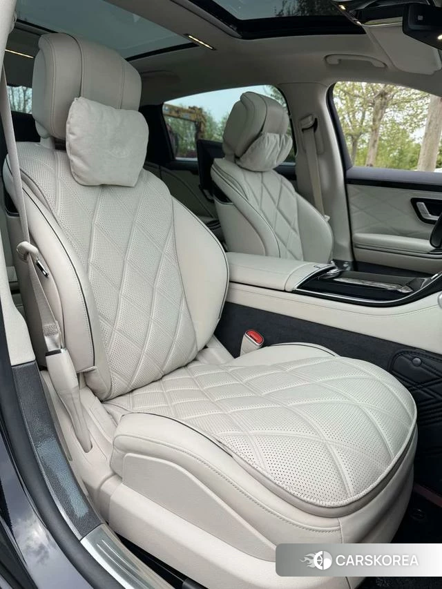 Mercedes-Benz Maybach S-class id 4290020 из Китая 20