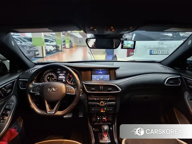 Infiniti Q30 id 3065980 из Кореи 17