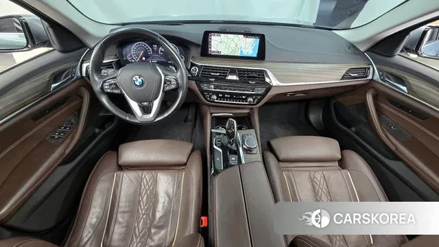 BMW 5 Series (G30) id 3055371 из Кореи 17