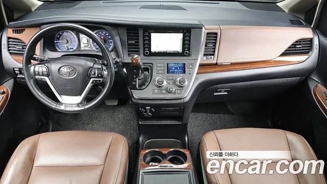 Toyota Sienna id 2887095 из Кореи 17