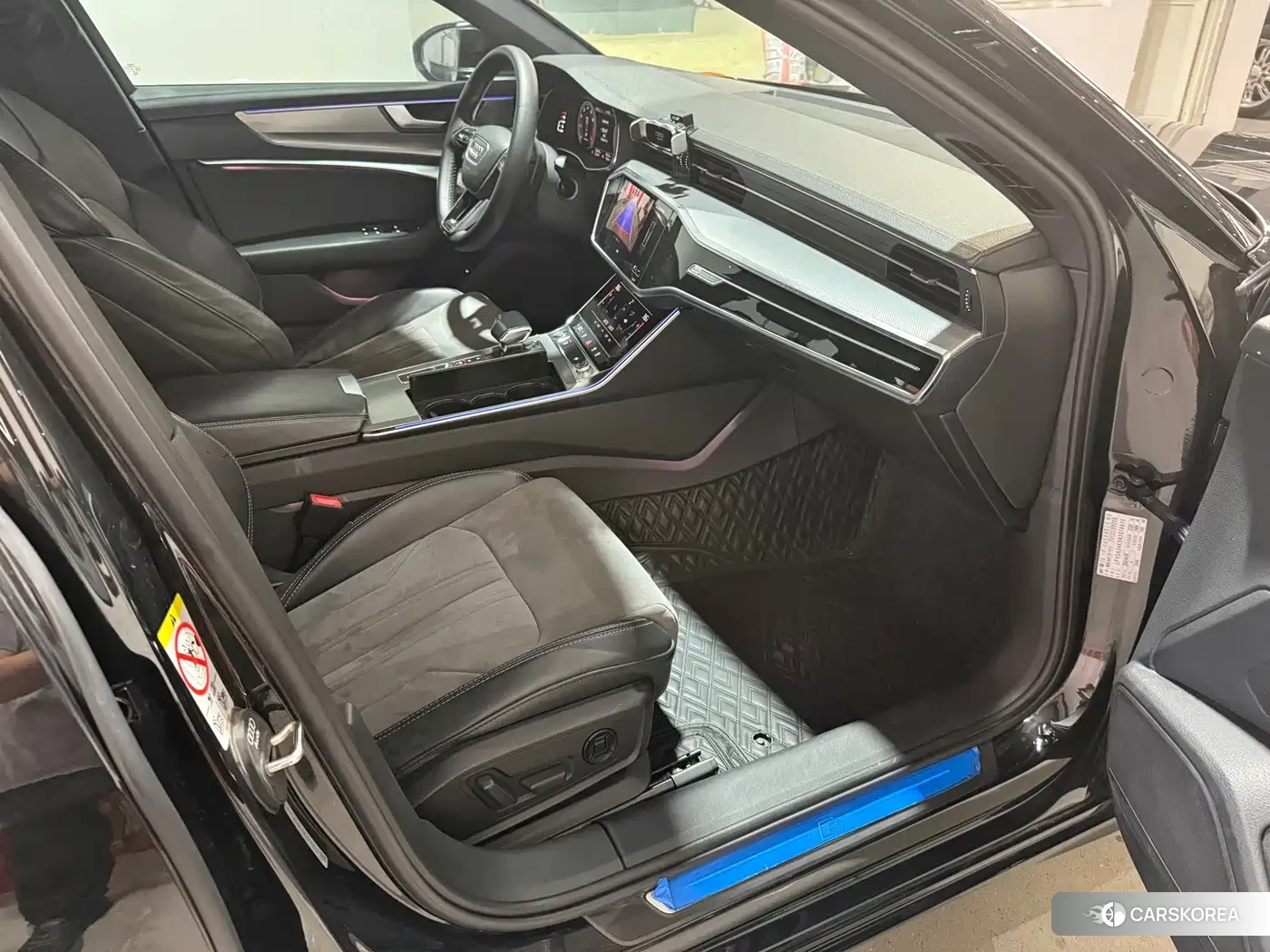 Audi A6L id 4547582 из Китая 7