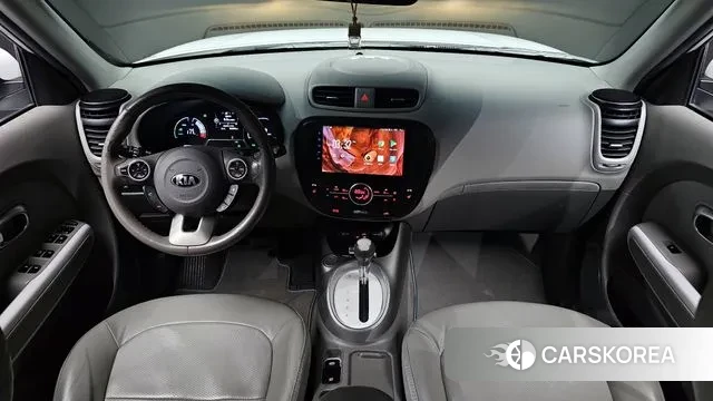 Kia Soul EV id 3386170 из Кореи 17