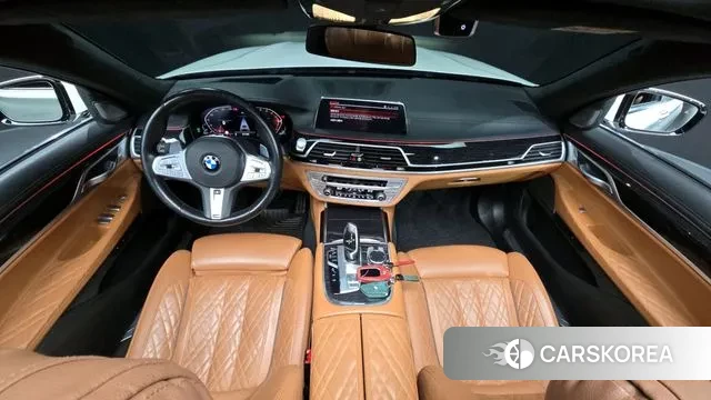 BMW 7 Series (G11) id 3611677 из Кореи 17