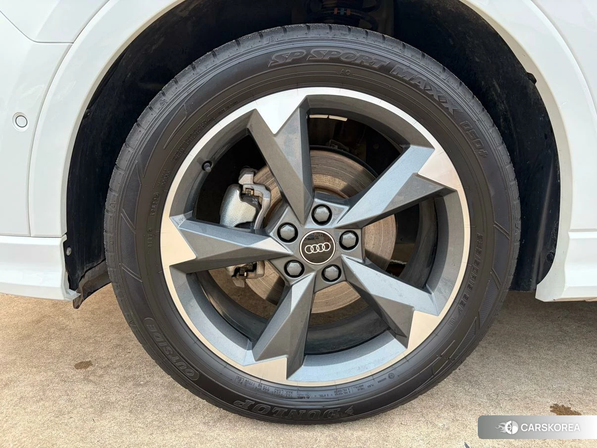 Audi Q3 id 4512413 из Китая 16