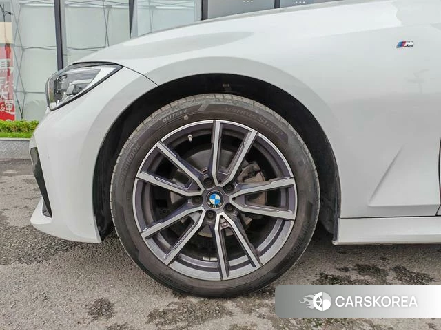 BMW 3 series id 4297229 из Китая 26