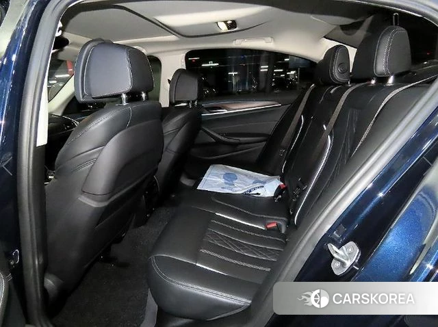 BMW 5 Series (G30) id 3899811 из Кореи 17