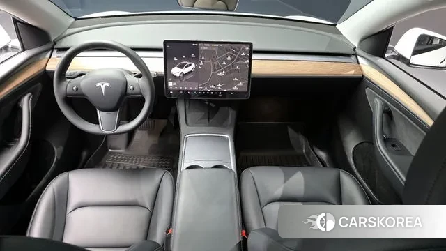 Tesla Model Y id 3599946 из Кореи 17