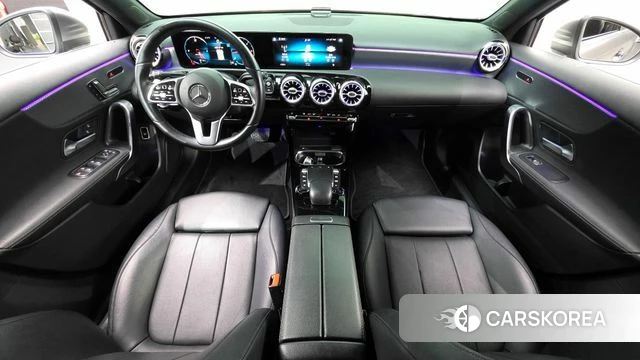 Mercedes-Benz A-Class W177 id 4636910 из Кореи 27