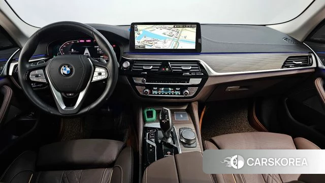 BMW 5 Series (G30) id 3841850 из Кореи 17