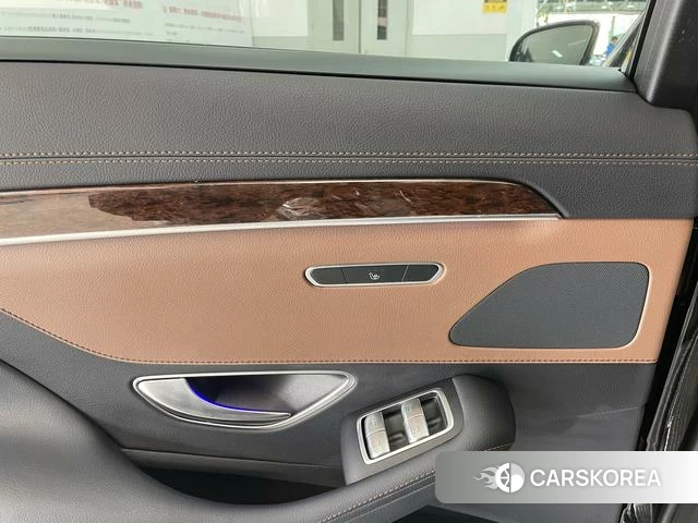 Mercedes-Benz S-class id 4208366 из Китая 29