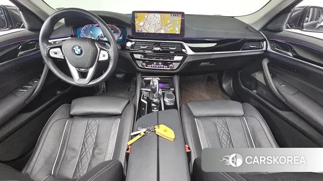 BMW 5 Series (G30) id 3598205 из Кореи 17