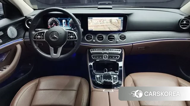 Mercedes-Benz E-Class W213 id 3509767 из Кореи 17