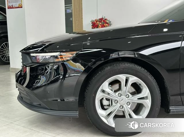 Honda Accord id 4300128 из Китая 32