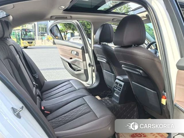 BMW 3 series id 4307551 из Китая 7