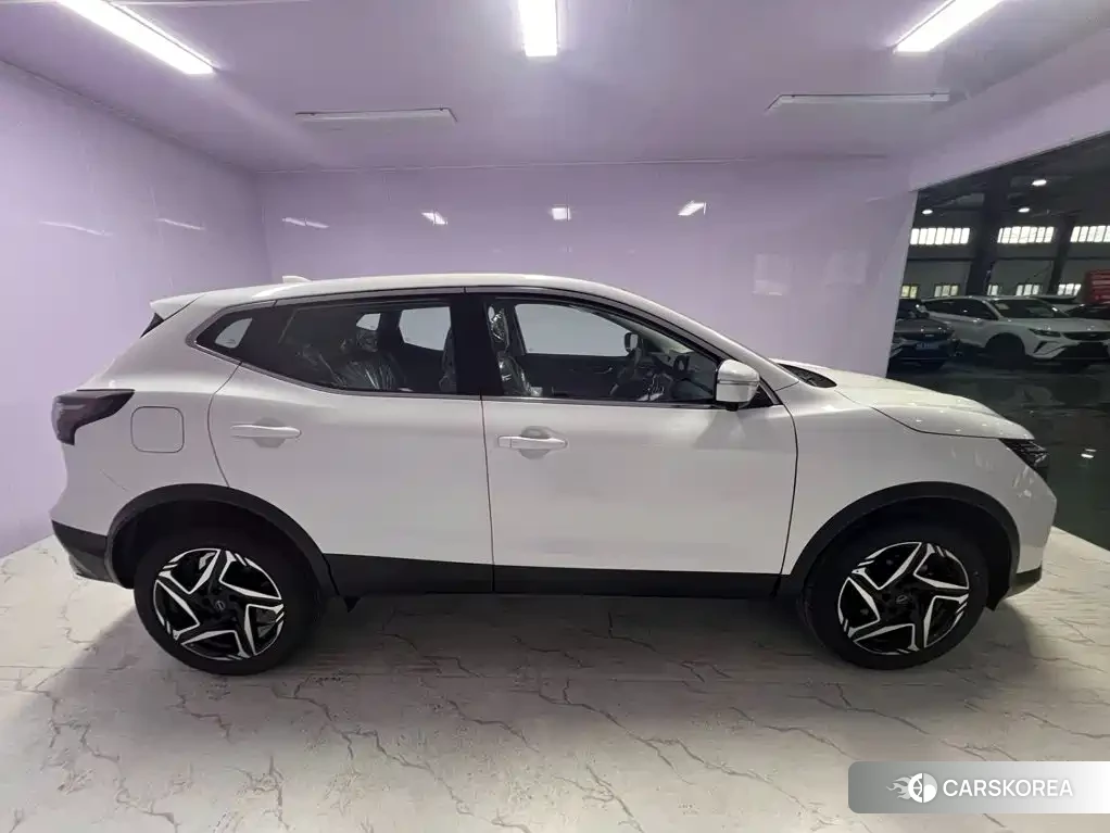 Nissan Qashqai id 4629473 из Китая 11