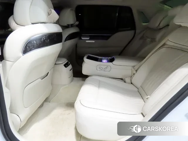 Genesis G90 (RS4) id 3476585 из Кореи 17