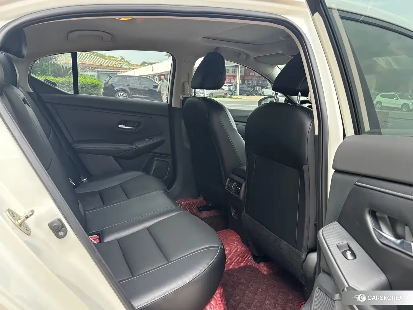 Nissan Sylphy id 4653787 из Китая 12